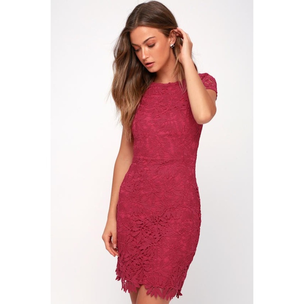 Lulus Right Sheer Right Now Magenta Lace Bodycon Dress DA863J Pink Small NWT